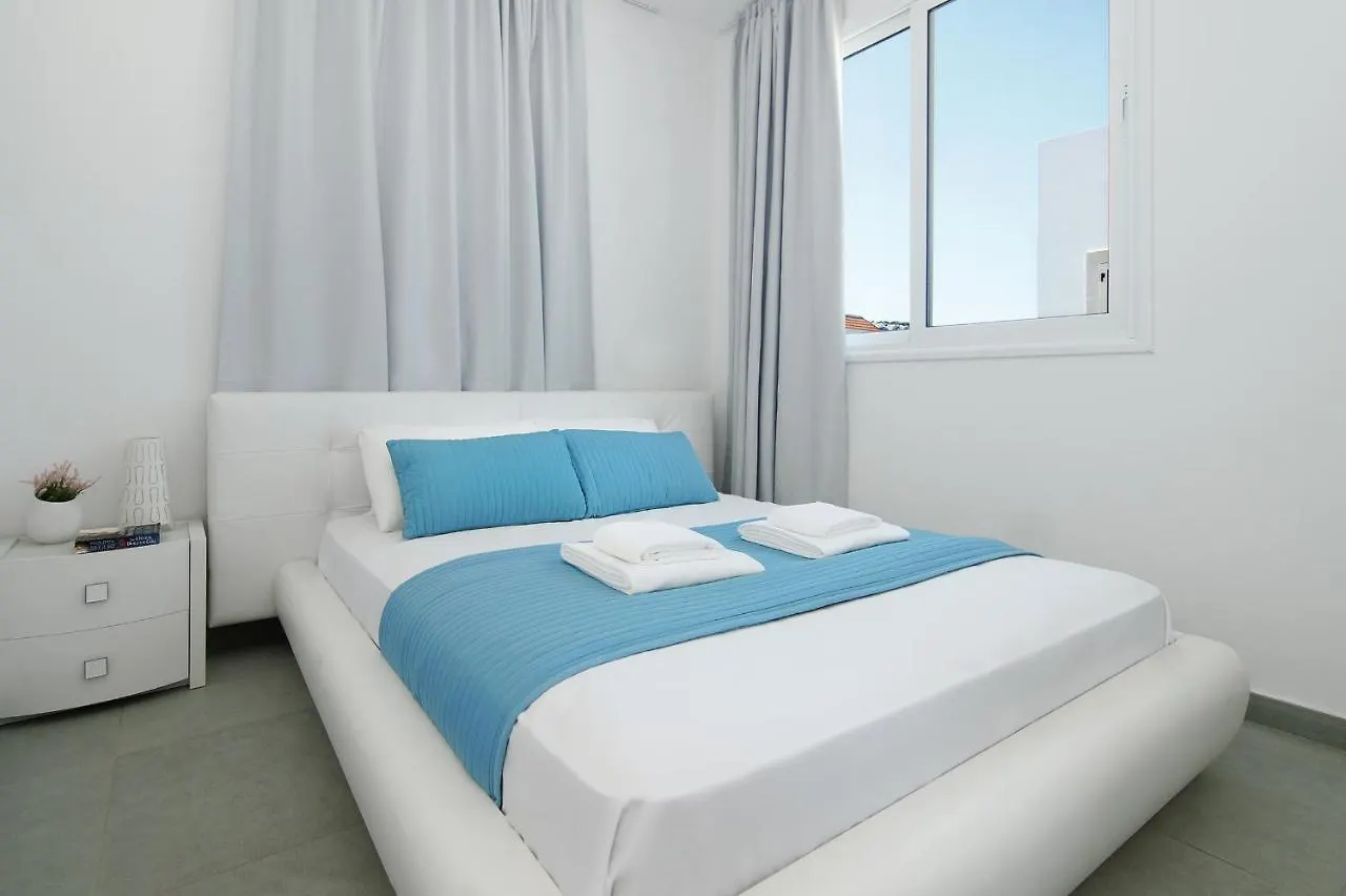 Villa Blue Oasis Протарас 0*,  Кипр